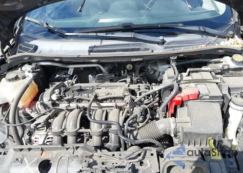 2019 Ford Fiesta St Line z USA, uszkodzony, nr VIN 3FADP4DJ3KM127578